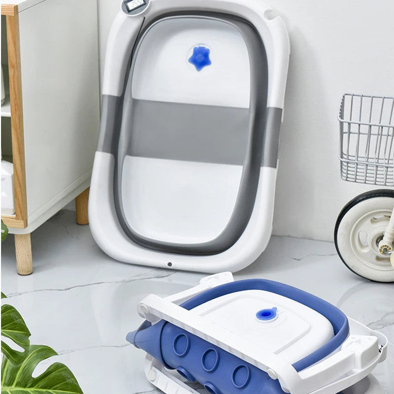 Small Dogs Temperature Sensing Bathtub